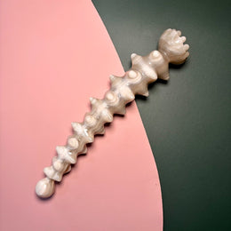 Pale Ivory Yak Horn Massage Wand — Star-Ridged, Lotus Pod Head