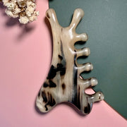 Argali Horn Antler-Fork Comb — Ink-Wash Cloud Grain, Hand-Carved Acupressure Tool