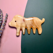 Argali Horn Golden Retriever Comb — Golden Silk Grain, Hand-Carved Scalp & Acupressure Tool