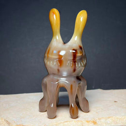 Yak Horn Massage Tool — Cat's-Eye Effect, Amber Streaked for Hair, Eye & Scalp
